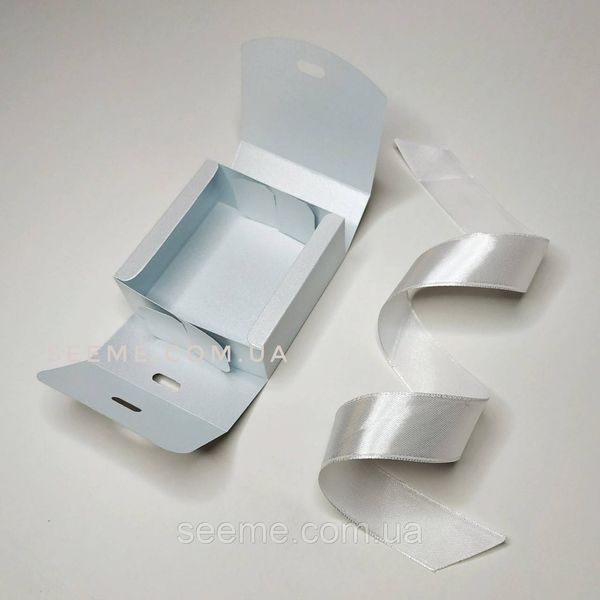 Коробка из перламутрового картона 80х80х35 мм, цвет нежно-голубой BOX139 фото