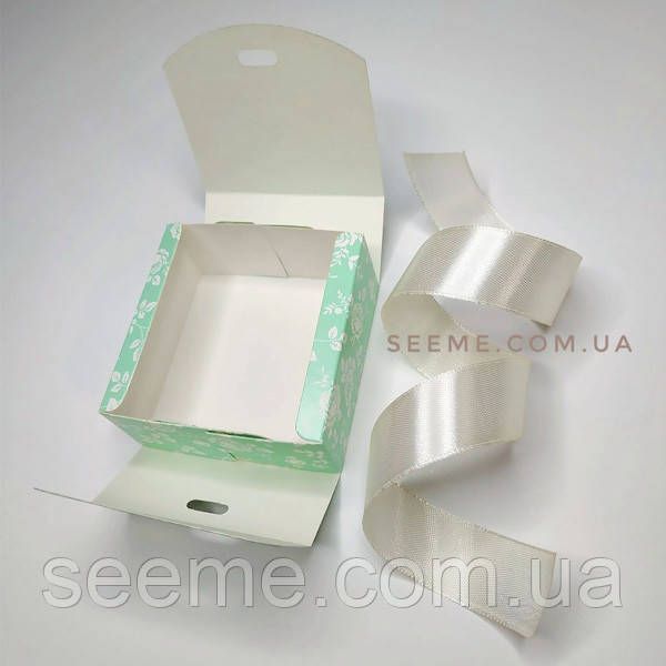 Коробка подарункова, 80х80х35 мм, колір м'ятний з малюнком BOX55304 фото